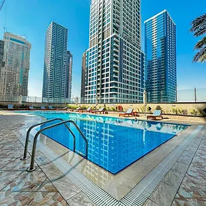 Higuests - Superb Views From 2br In Jlt شقة