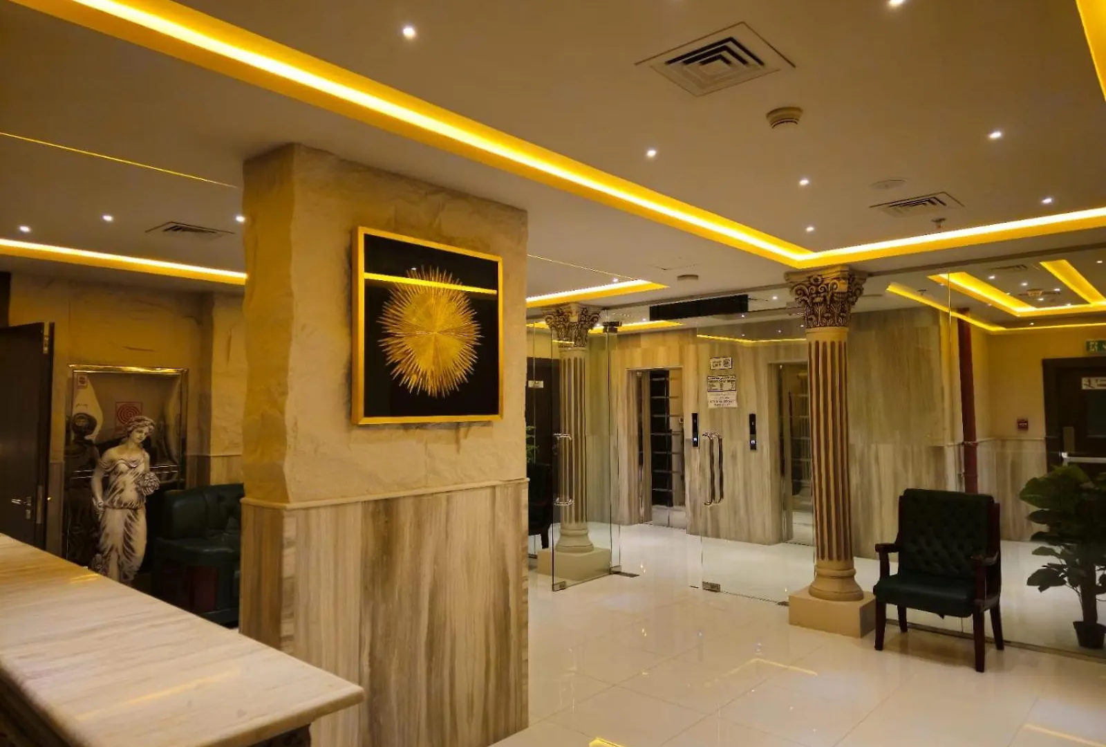 Al Manara Premium Sheikh Zayed View Studio Dubai