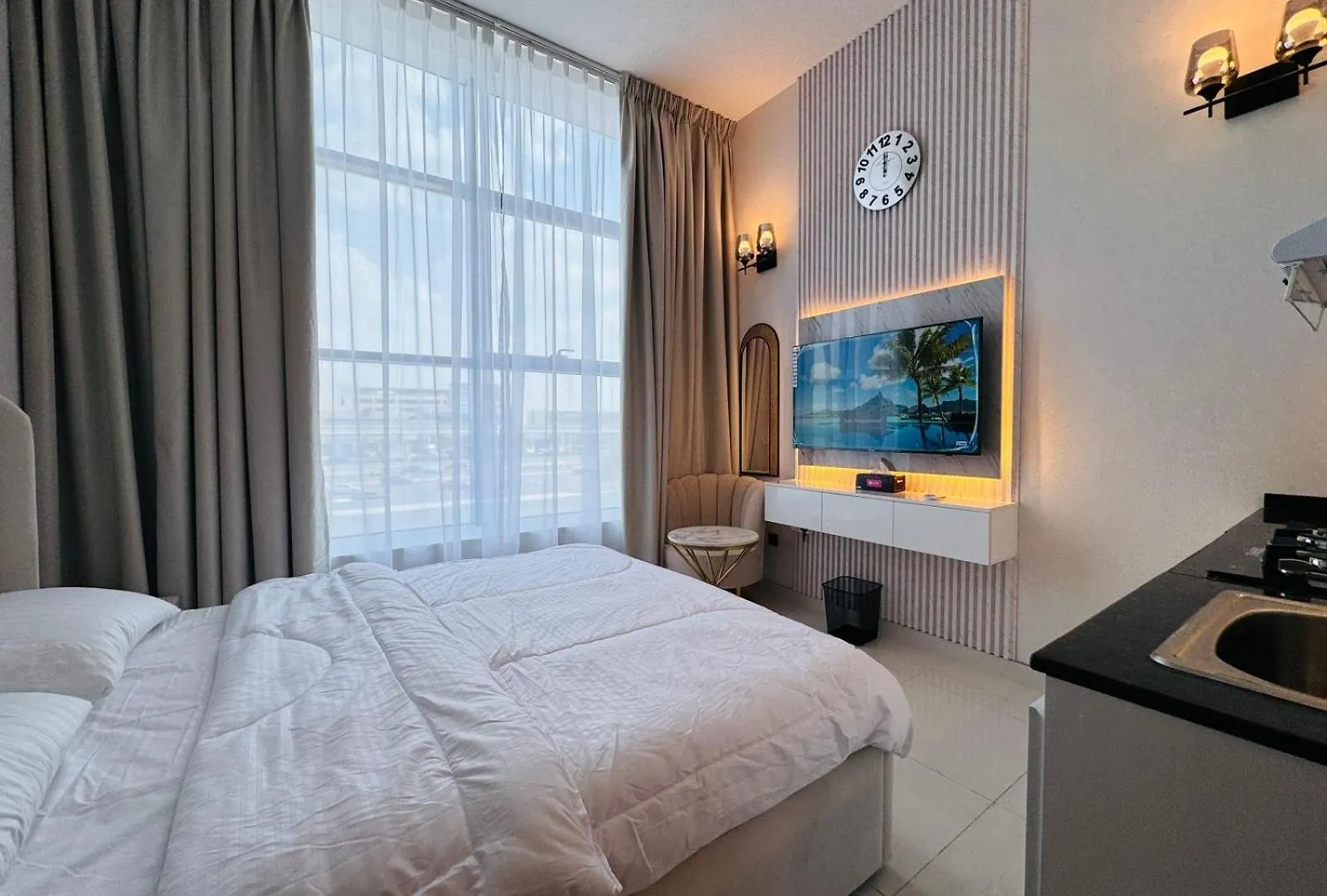 Apartment Al Manara Premium Sheikh Zayed View Studio Dubai