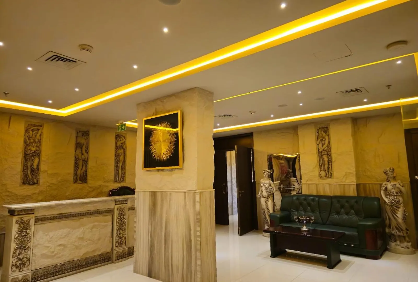 Al Manara Premium Sheikh Zayed View Studio Dubai Apartment